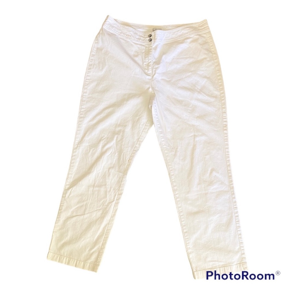 CHICO’S White Lightly Ribbed Pants Size 2.5 (L/14) Casual Wear Weekend Vibes